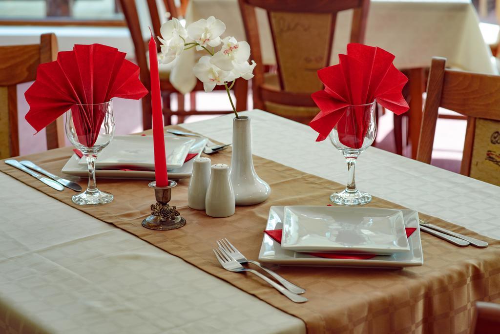 Atlant Hotel Saints Constantine and Helena Екстер'єр фото