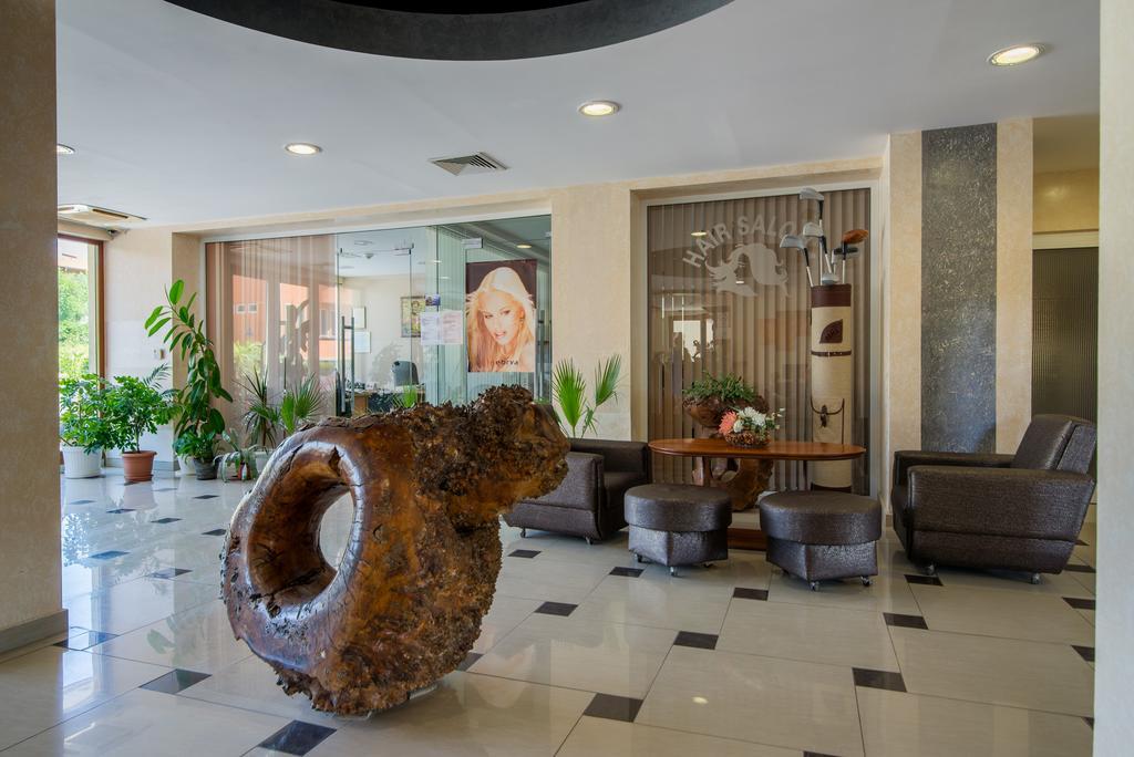 Atlant Hotel Saints Constantine and Helena Екстер'єр фото
