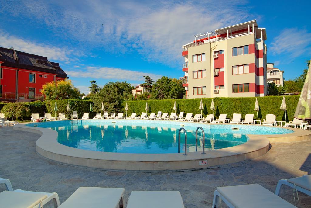 Atlant Hotel Saints Constantine and Helena Екстер'єр фото