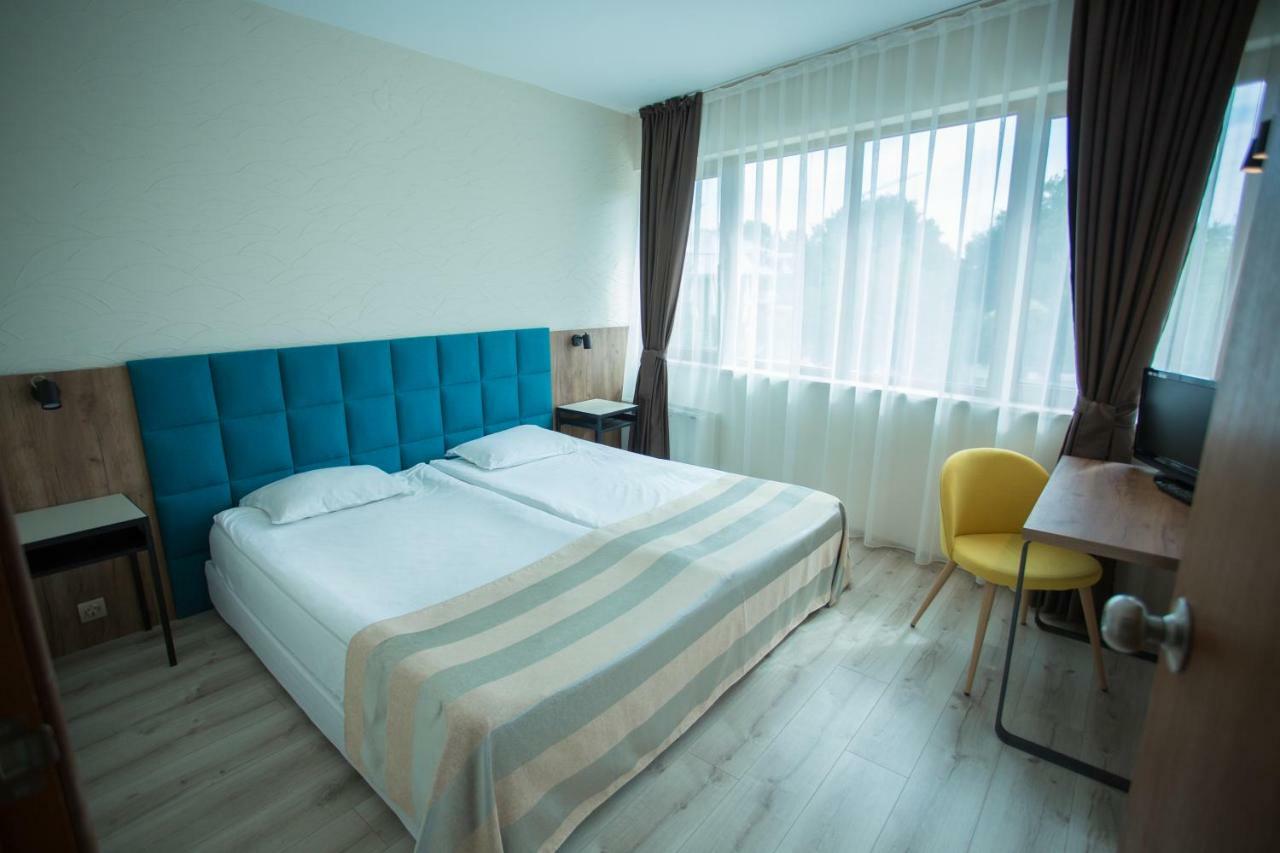 Atlant Hotel Saints Constantine and Helena Екстер'єр фото