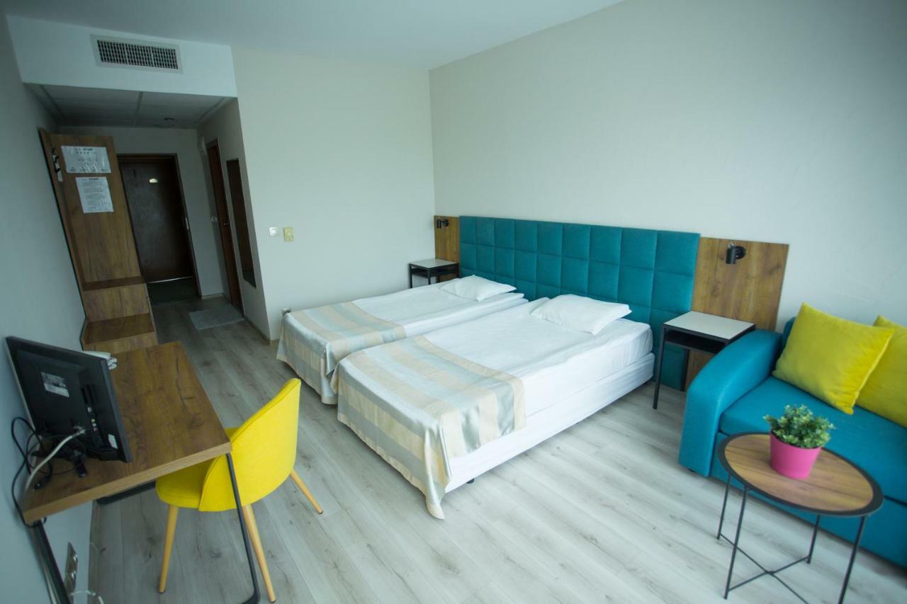 Atlant Hotel Saints Constantine and Helena Екстер'єр фото